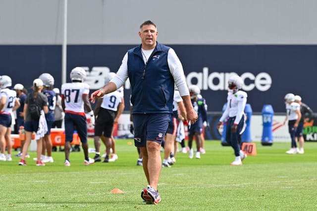 Pat McAfee Defends Mike Vrabel After Patriots Training Camp Fight