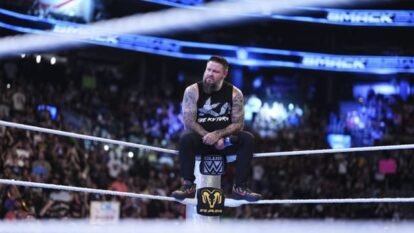 Kevin Owens Breaks Silence After CM Punk WWE Championship Loss Kevin Owens Breaks Silence After CM Punk WWE Championship Loss