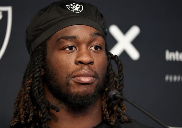 Ashton Jeanty Injury Update: Raiders Await Diagnosis Amid ACL Concerns