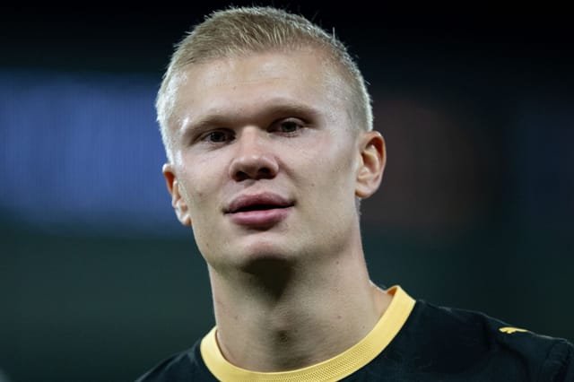 Erling Haaland’s Hilarious Reaction to Rayan Cherki’s Live TV Swearing