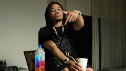 Rapper BloodHound Q50 killed in Chicago ambush, 6 gunmen fire more than 50 shots Rapper BloodHound Q50 killed in Chicago ambush, 6 gunmen fire more than 50 shots
