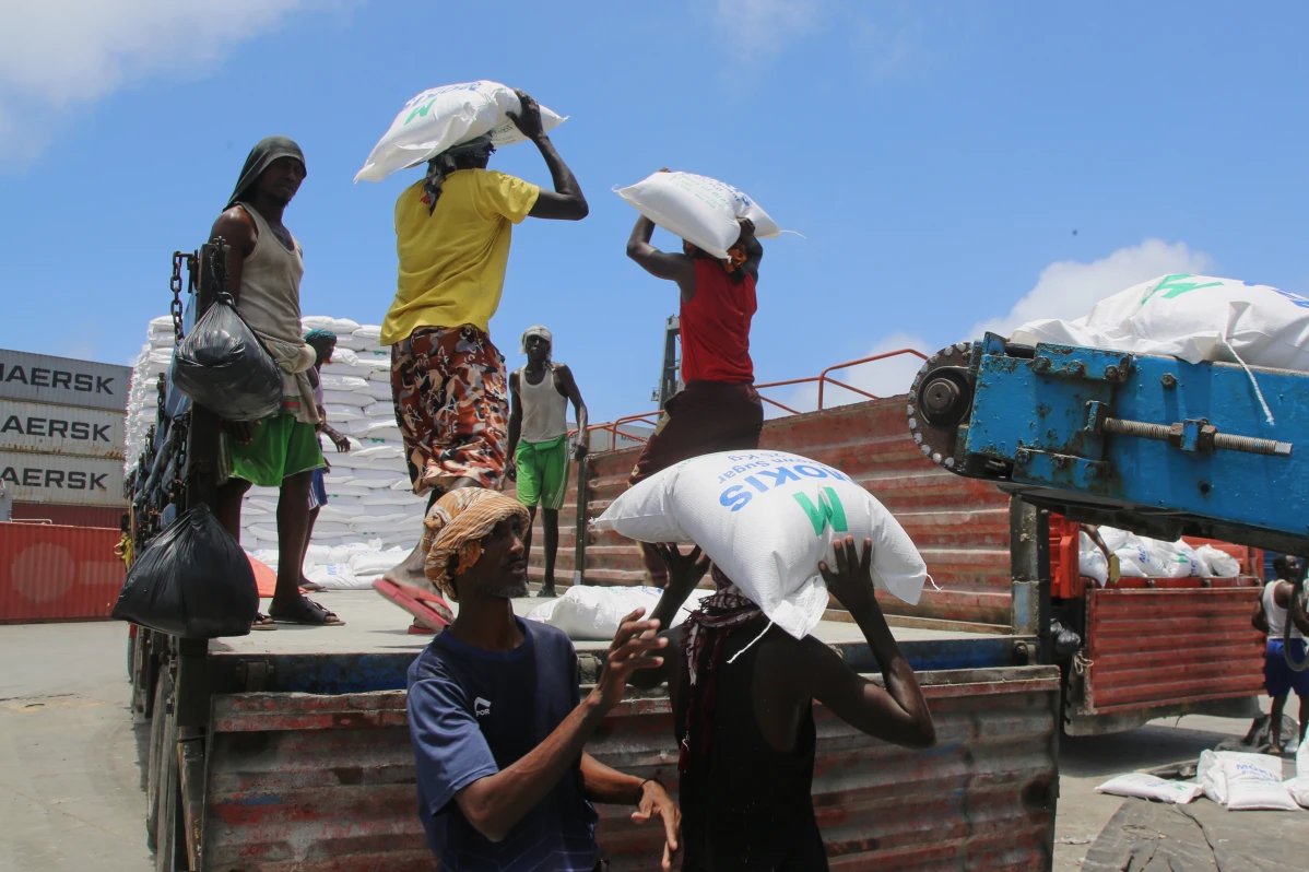 Somalia traders seek new shipping routes amid Bab al-Mandab tensions