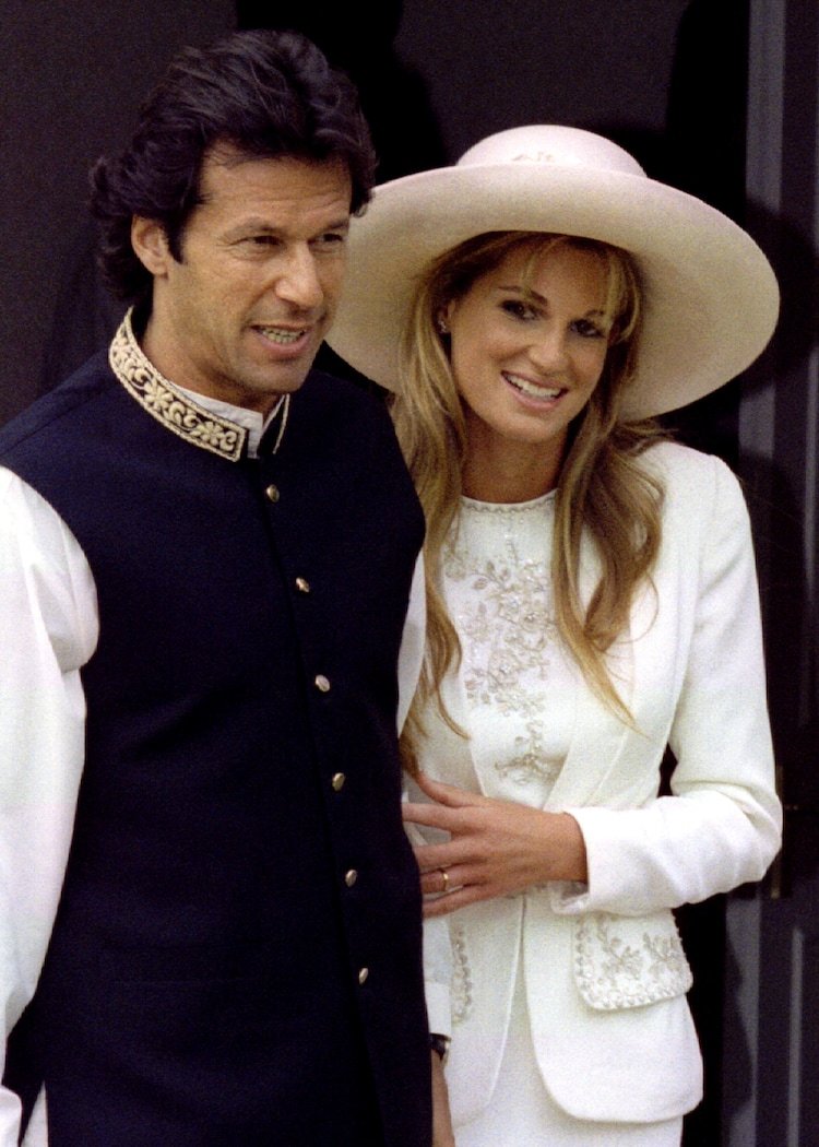 Jemima Goldsmith and Imran Khan on the day of their wedding on June 20, 1995.
