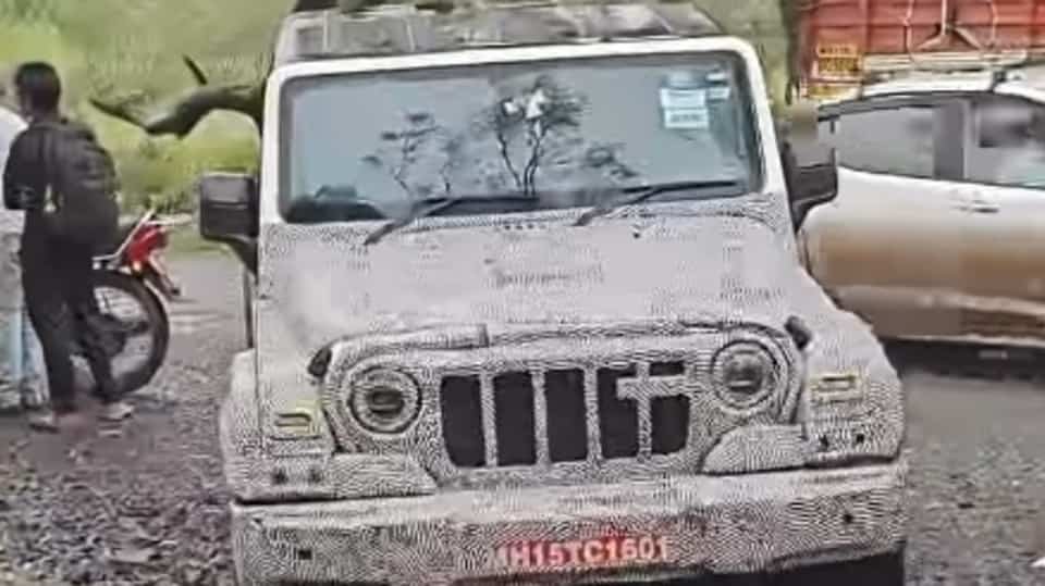 Mahindra Thar 3-door facelift teased