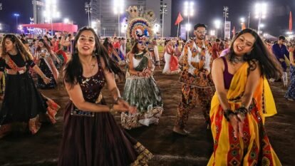 garba dandiya how the gujarati folk dance has changed from ahmedabad surat to mumbai delhi garba dandiya how the gujarati folk dance has changed from ahmedabad surat to mumbai delhi