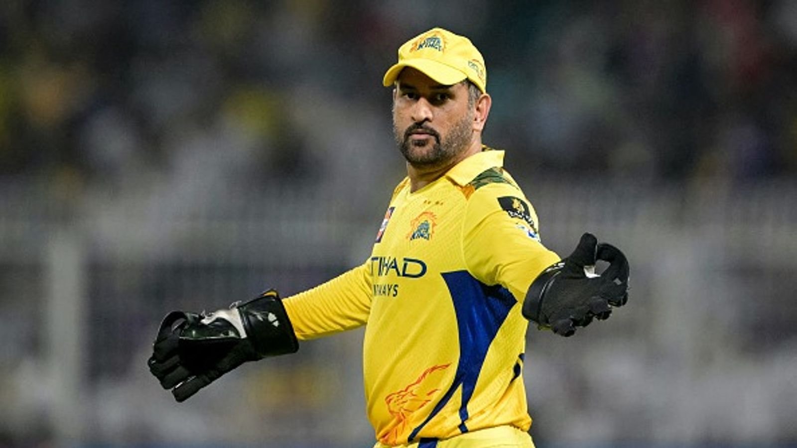 MS Dhoni Wants Indian Coach for CSK, Hemang Badani Emerges as Contender