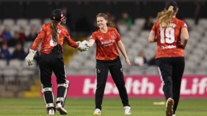 Bryce Sisters Shine as The Blaze Beat Essex by Nine Wickets to Reach Women’s One-Day Cup Final