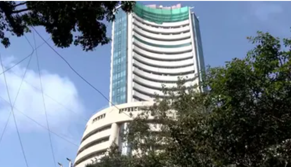 Stock Market Today: Sensex and Nifty Open Higher as Technical Rebound Hopes Meet Crude Oil and Fed Rate Concerns