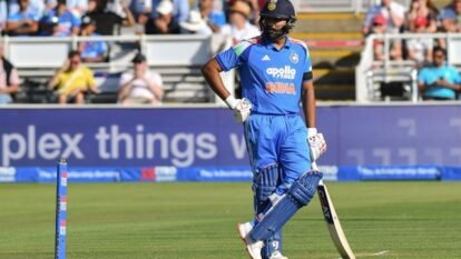 Dilip Vengsarkar Backs Rohit Sharma for 2027 World Cup Dilip Vengsarkar Backs Rohit Sharma for 2027 World Cup