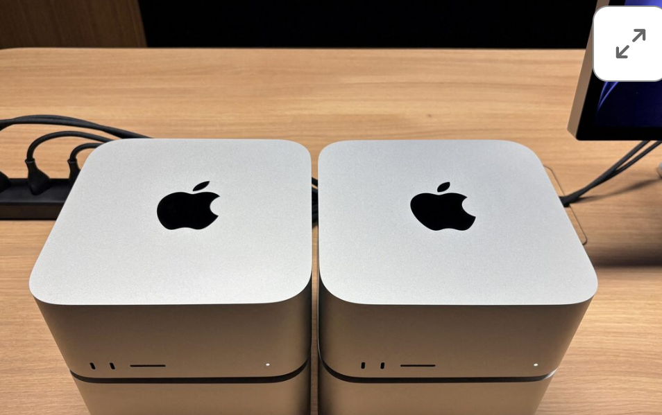 Apple AI Macs Target Microsoft and Nvidia on Cloud Costs