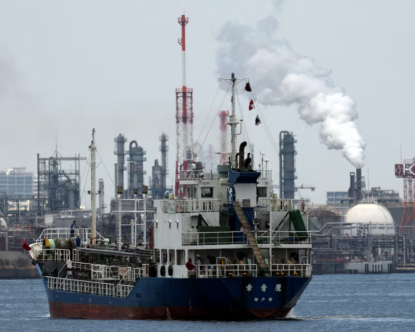 Oil Prices Rise as Brent Crude Tops $106