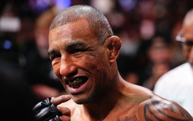 Raoni Barcelos Breaks Silence After UFC Vegas 121 Medical Scare Against Raul Rosas Jr.