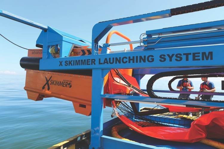 Elastec Skimmer Recovers 4,670 Gallons of Oil Per Minute