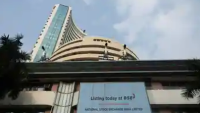 Sensex Nifty Fall After RBI Repo Rate Hike to 5.50% Sensex Nifty Fall After RBI Repo Rate Hike to 5.50%