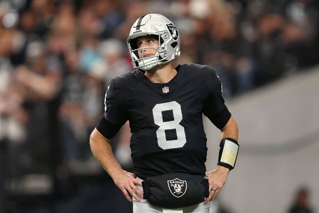 10 NFL Quarterbacks Who Could Lose Their Starting Jobs in 2026