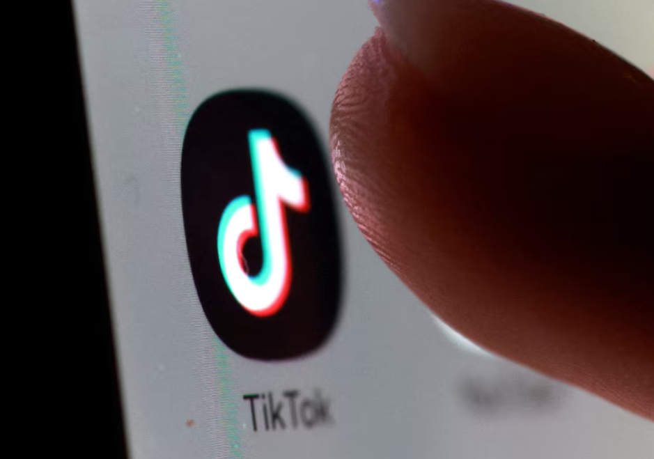 Meta Bans TikTok Ads on Facebook and Instagram in US