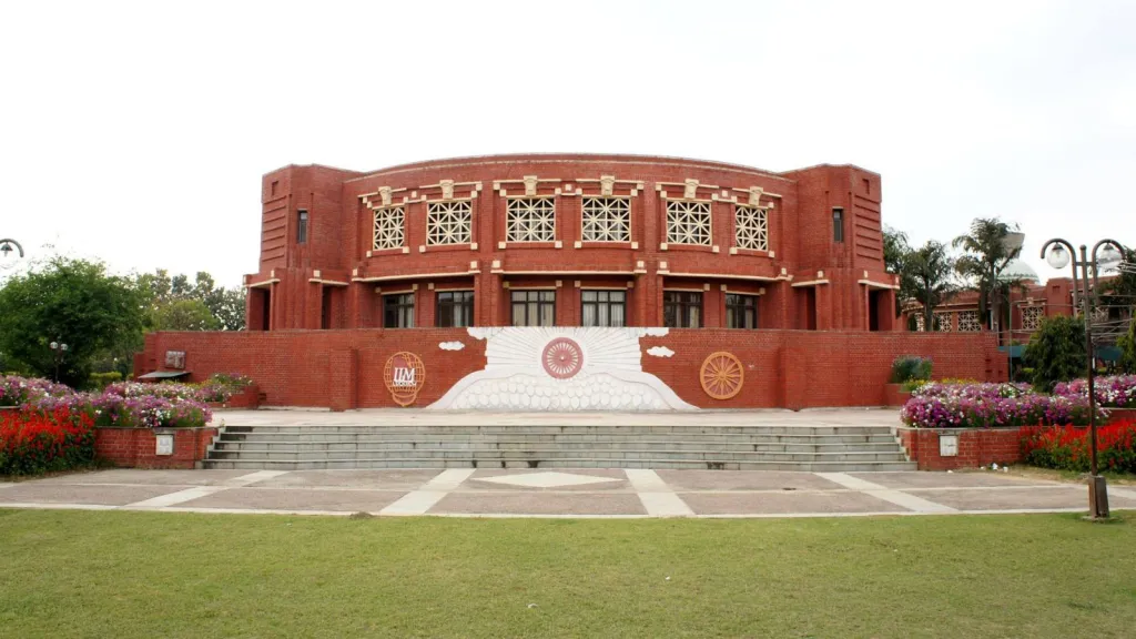 IIM Lucknow MBA in Family Business: Apply for 2027