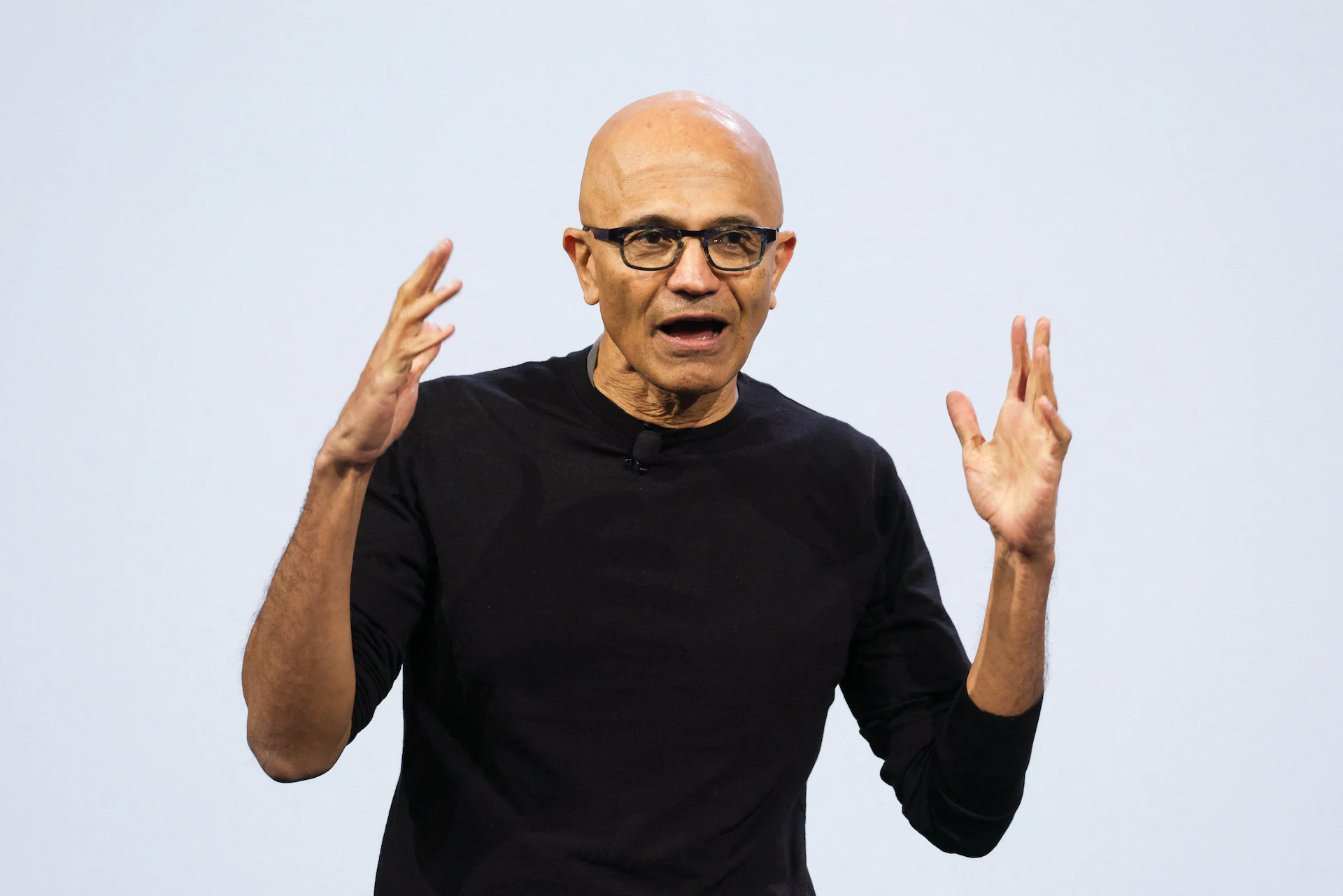 Microsoft Maia 300: Plans Million AI Chip Deployment