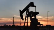 Oil Prices Rise as Iran Targets Ships in Strait of Hormuz