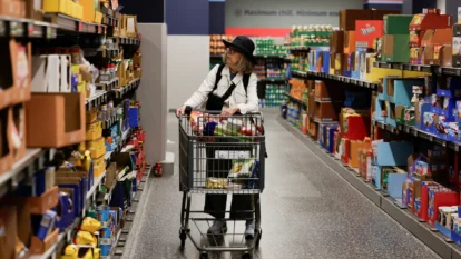 Hot US Inflation Data Fuels Federal Reserve Rate-Hike Bets