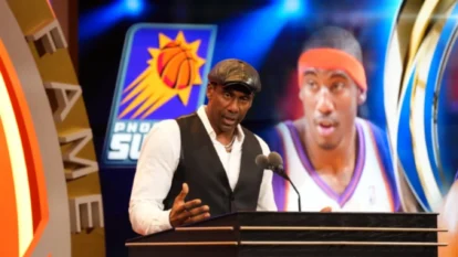 Amar'e Stoudemire Goes From Miami Heat to Police Officer Amar'e Stoudemire Goes From Miami Heat to Police Officer