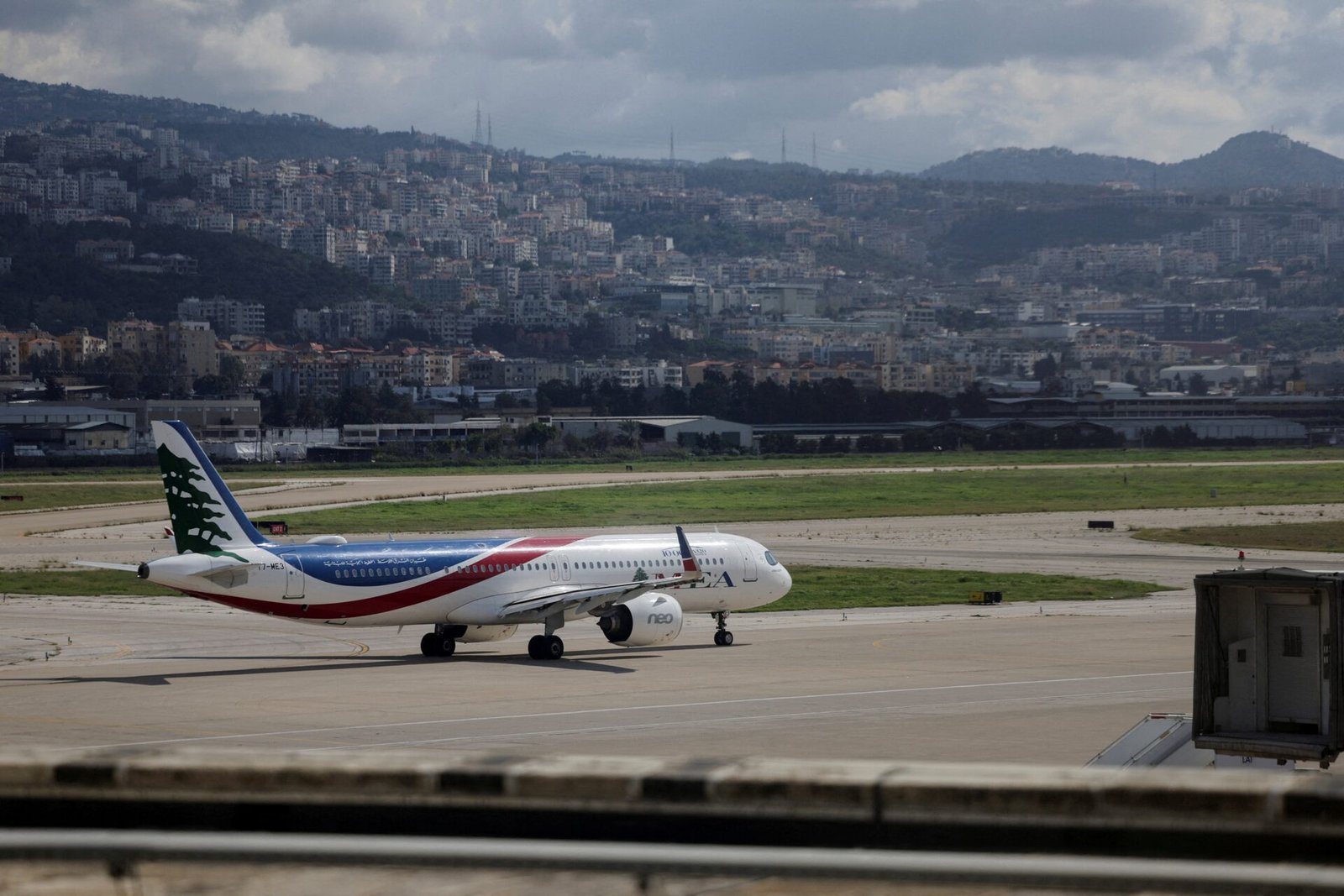 US Flights to Lebanon Face Beirut Airport Safety Delays