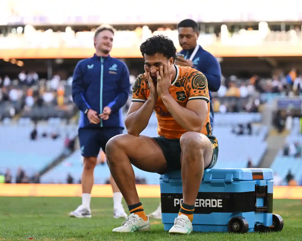 Wallabies Humiliated by All Blacks as Les Kiss Faces Pressure