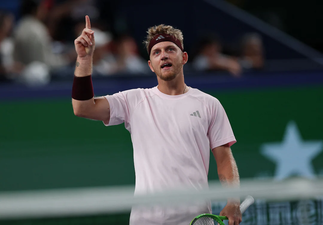 Shanghai Masters: Davidovich Fokina Beats Zverev, Faces Jodar in Final