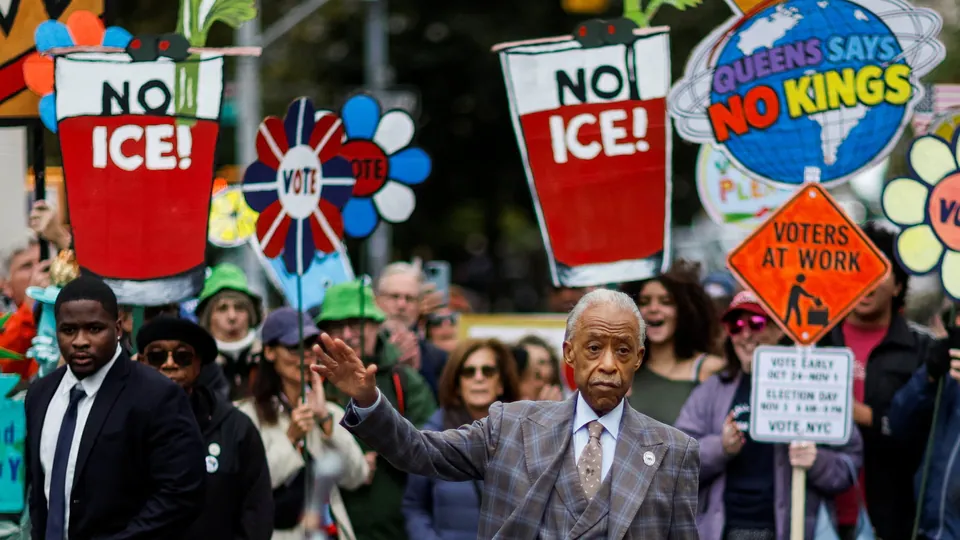 California No Kings Protests Focus on Early Voting