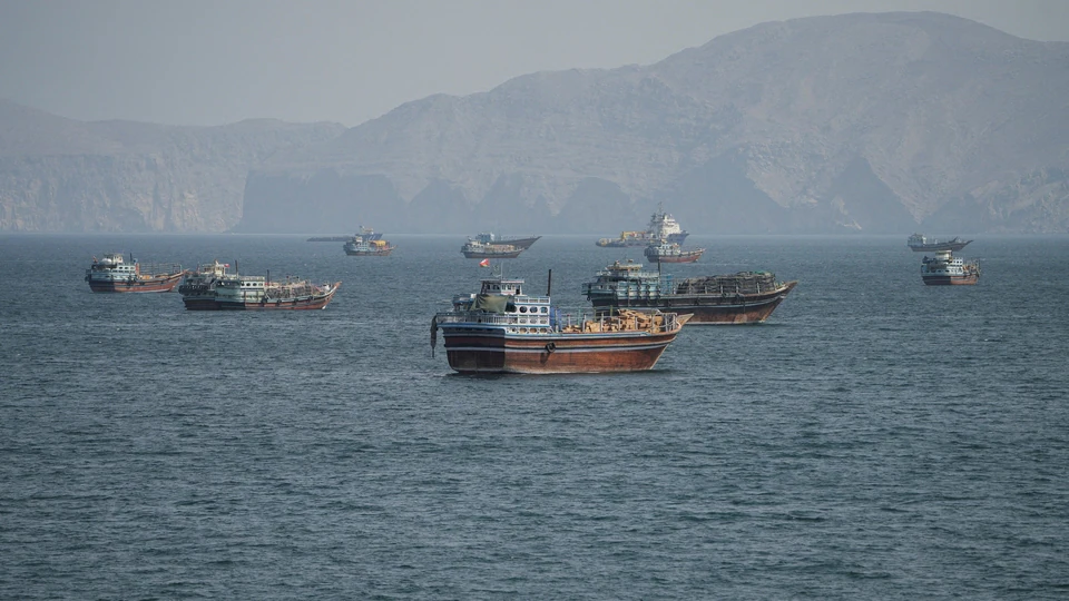 Iran Says Strait of Hormuz Can Reopen in Six Days