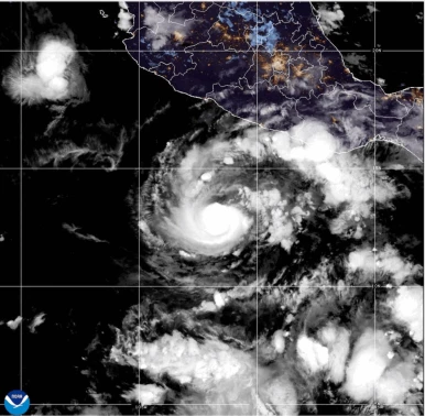 Hurricane Trudy Hits Mexico With Heavy Rain and Winds