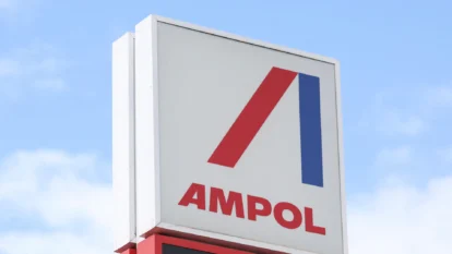 Ampol Shares Fall 7% as Refinery Maintenance Cuts Output Ampol Shares Fall 7% as Refinery Maintenance Cuts Output