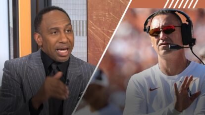 Texas Gives KJ Lacey More Reps as Arch Manning Struggles