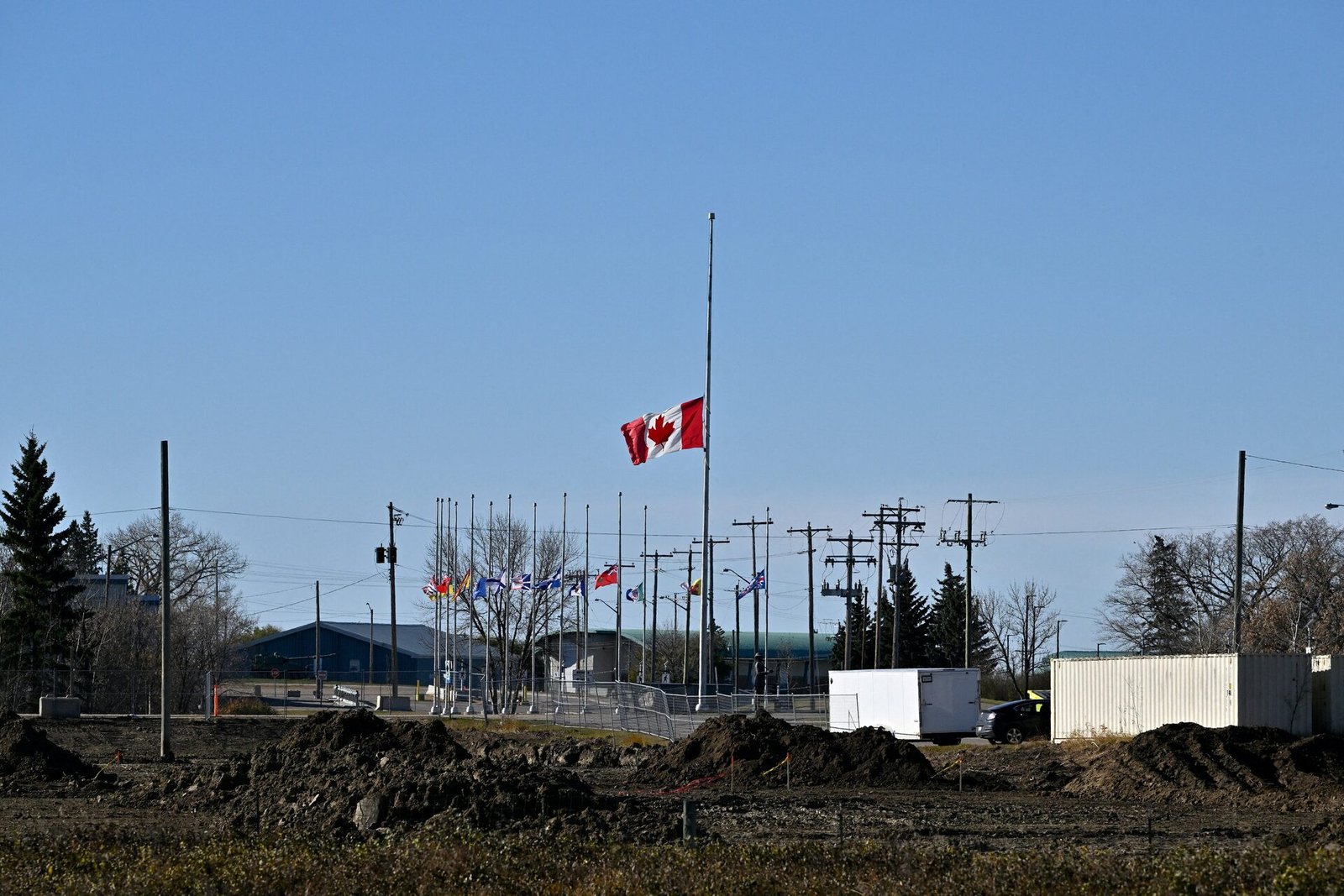 Alberta Military Base Fire Kills 4 Soldiers, 39 Hospitalised