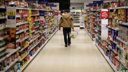 Megan Greene Backs Rate Hike as UK Inflation Risks Grow