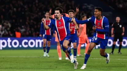 PSG Beat Barcelona 4-2 as Champions League Hopes Grow PSG Beat Barcelona 4-2 as Champions League Hopes Grow