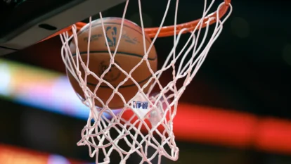 Houston Rockets Beat Mavericks 128-110 as Durant Scores 30 Houston Rockets Beat Mavericks 128-110 as Durant Scores 30