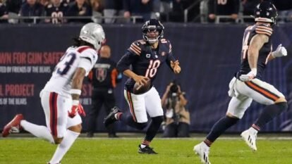Bears vs Patriots Highlights - Caleb Williams Leads 30-24 Win