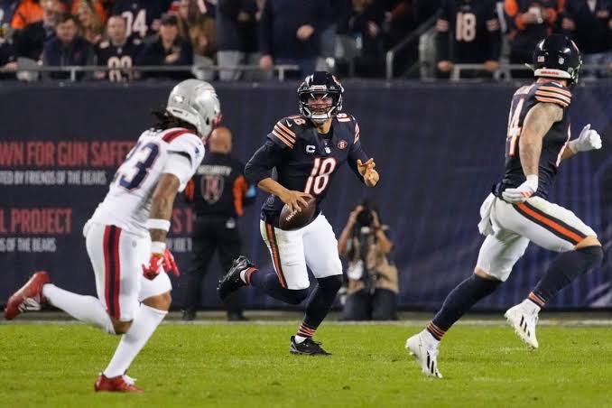 Bears vs Patriots Highlights - Caleb Williams Leads 30-24 Win