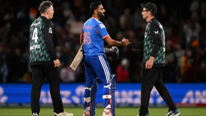 Aakash Chopra Names Santner's Over as NZ vs IND Turning Point