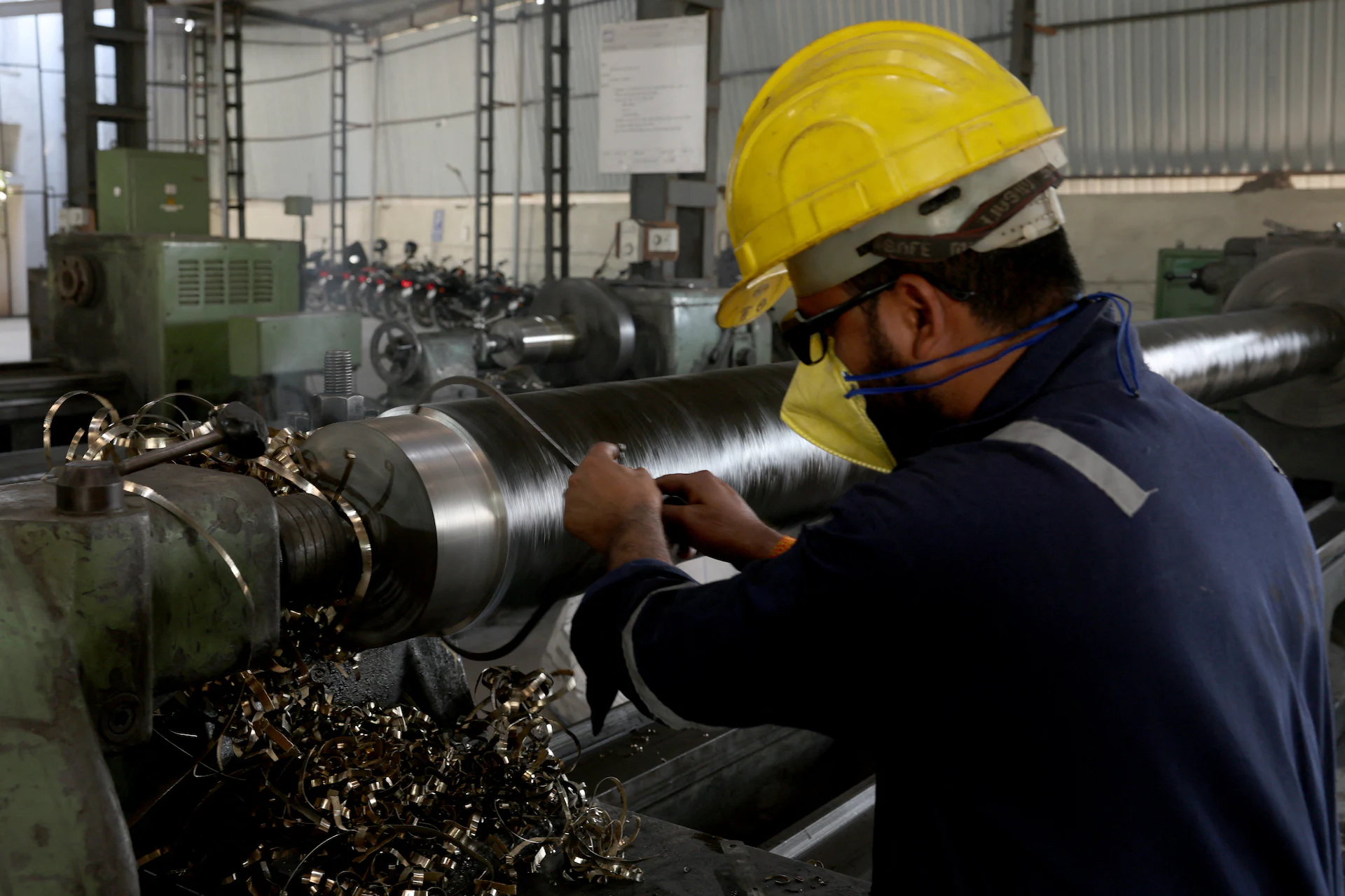 India October PMI Hits 4-Month High as Hiring Stalls