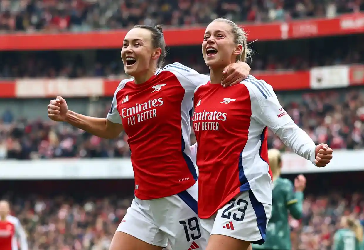 Arsenal vs Tottenham WSL: Slegers Faces Crucial Derby Test