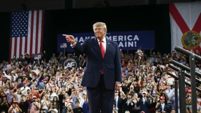 Trump’s Seven-Rally Tour Reveals GOP Midterm Strategy