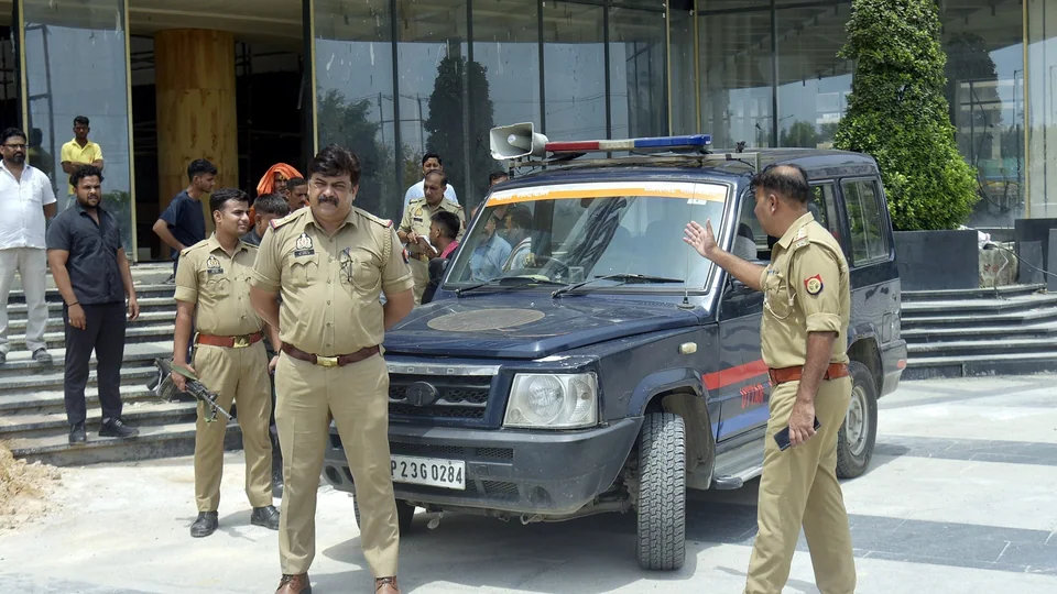 Jhansi Hotel Death: Father Alleges Husband Pushed Muskan