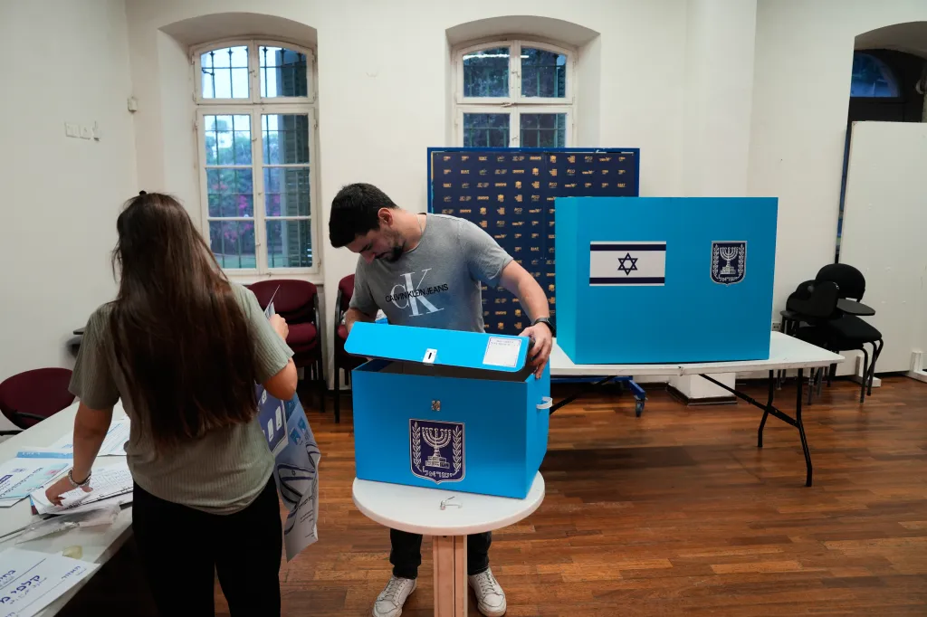Yaniv Ashtamker Seeks Knesset Seat for Indian-Origin Jews