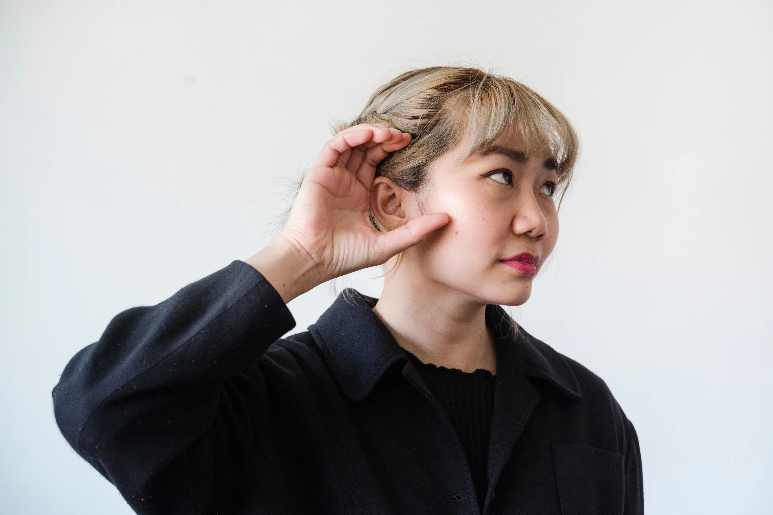 Early Signs of Hearing Loss: Symptoms That Are Easy to Overlook