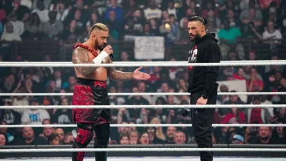 Roman Reigns Reacts to Solo Sikoa's Bloodline Return