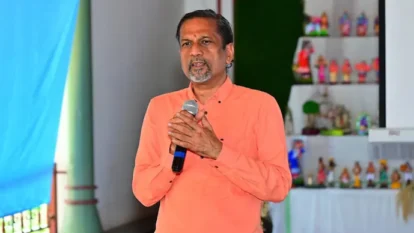 Sridhar Vembu Urges India to Shut Down Business Schools Sridhar Vembu Urges India to Shut Down Business Schools
