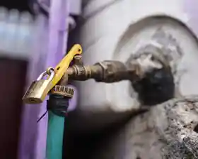 Taiz Yemen Crisis: Governor Warns of Severe Shortages