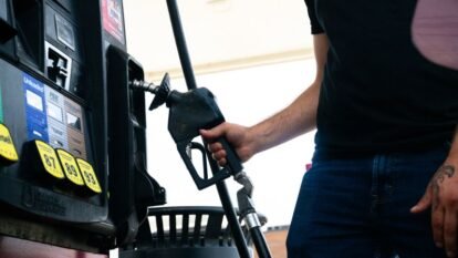 Big Oil Profits Surge as Iran War Pushes Up Fuel Prices